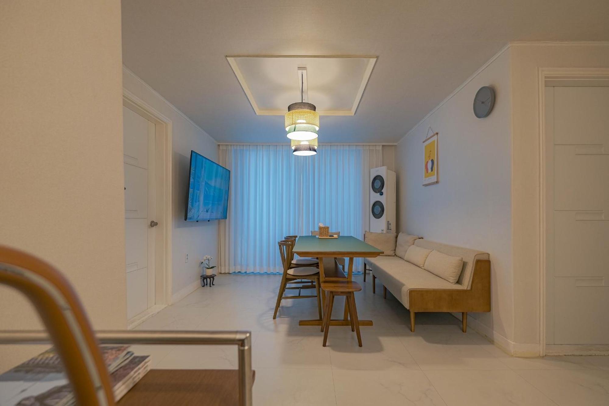 Zea House *