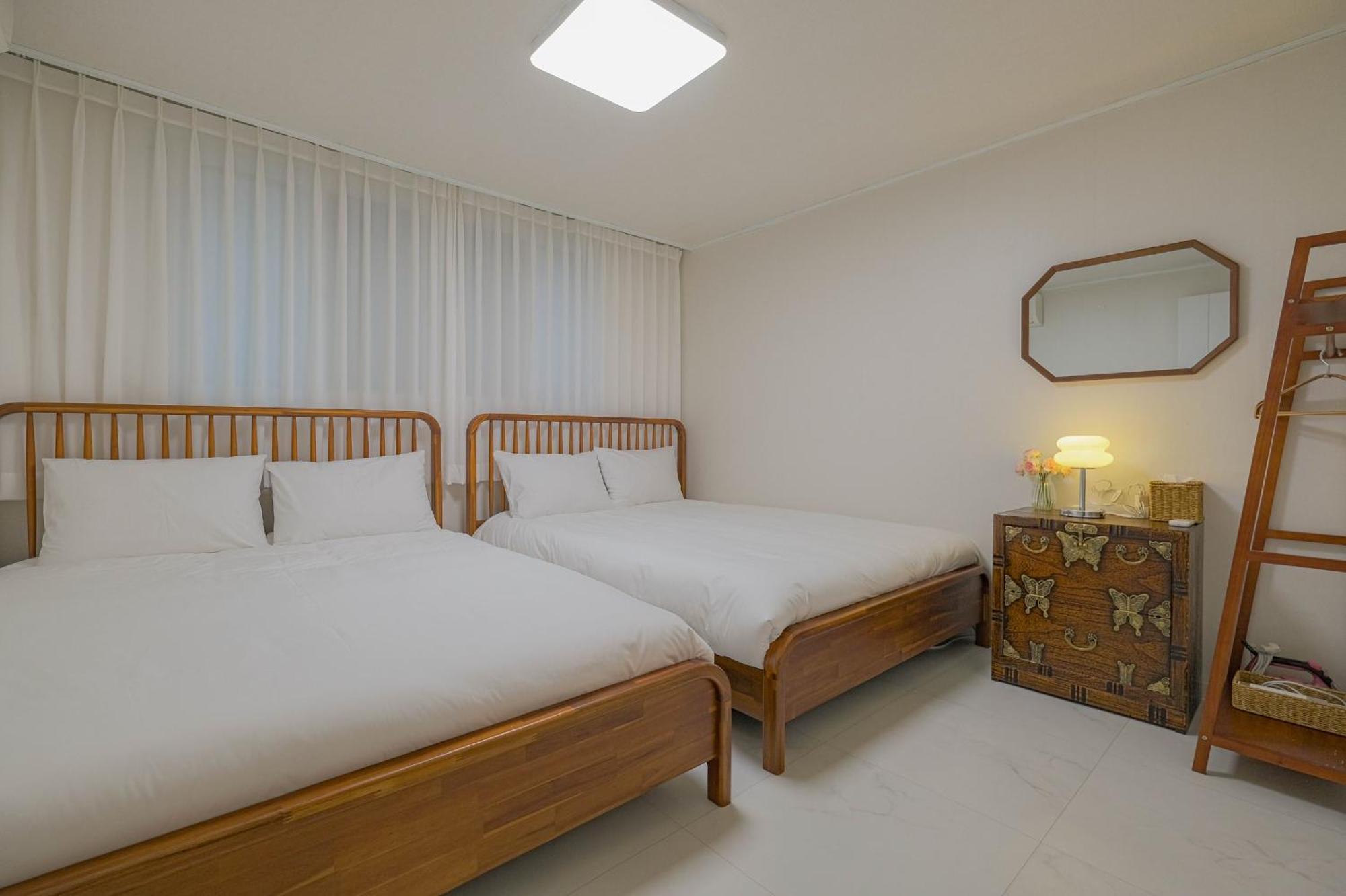 Zea House *